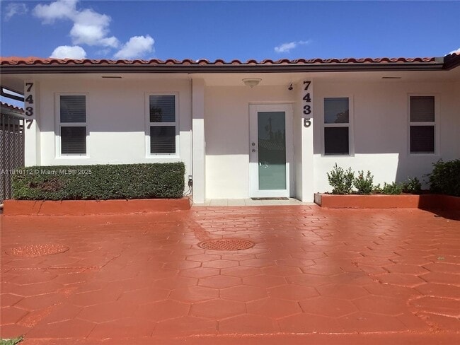 Photo - 7435 SW 23rd St House