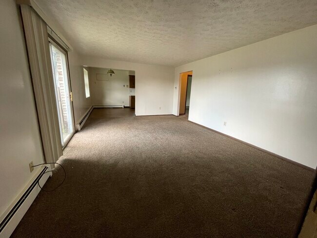 Living Room - 6890 Southern Blvd