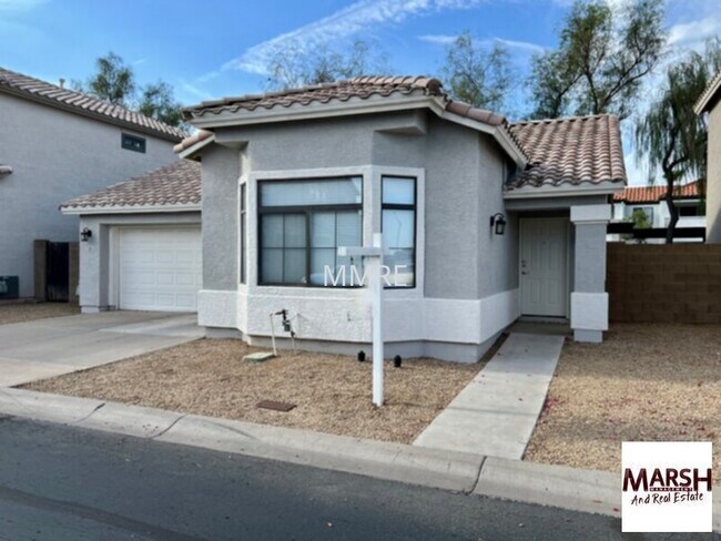 Foto del edificio - Beautiful 2 bedroom home with community po...