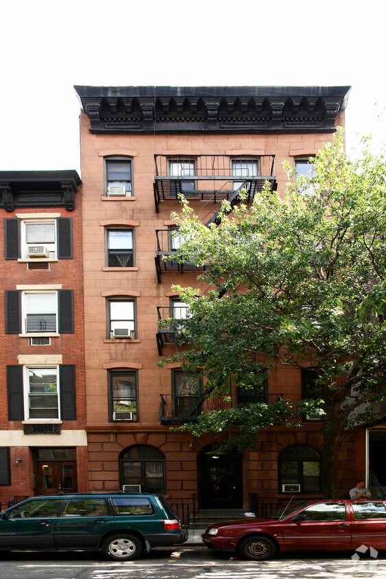 Foto del edificio - 257 W 21st St