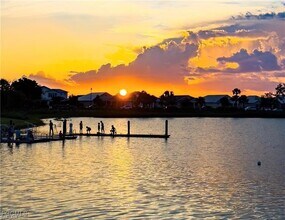 Building Photo - 43800 Blue Heron Ln