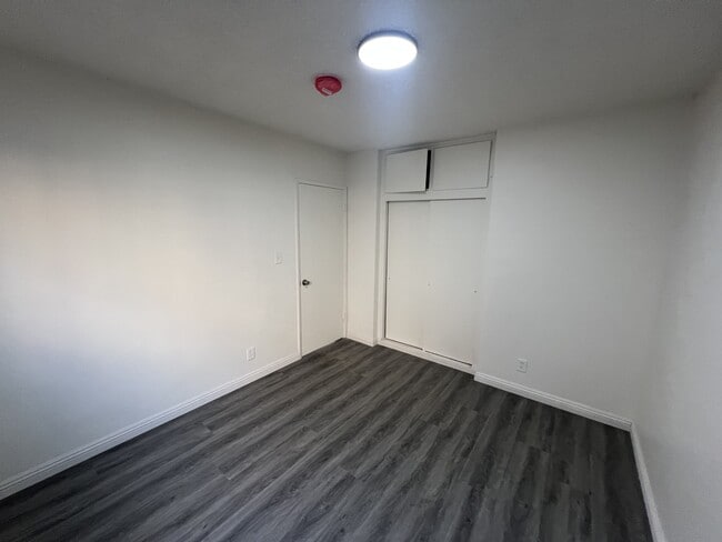 Building Photo - 5961 Harvard Blvd