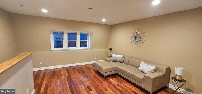 Foto del edificio - 2206 Eutaw Pl