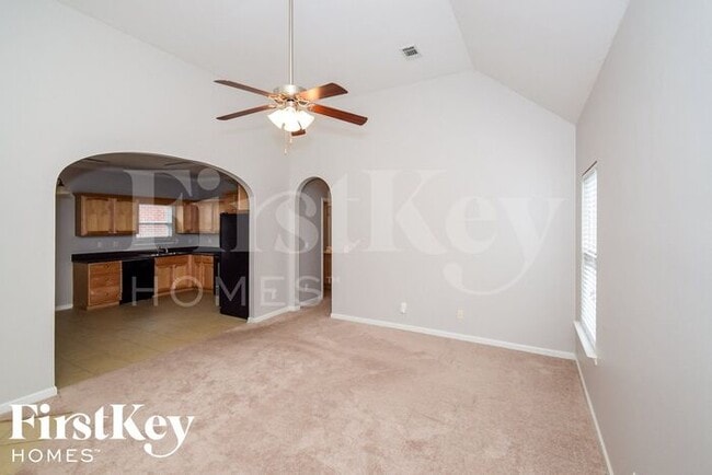 Building Photo - 6448 Southern Trace Dr