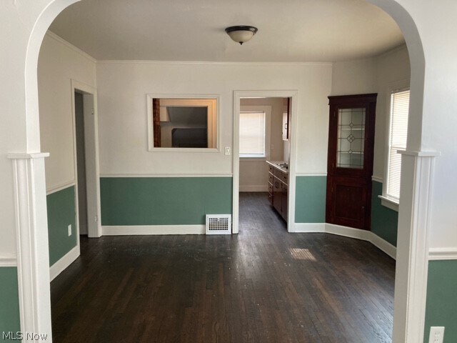 Foto del edificio - 3780 W 129th St