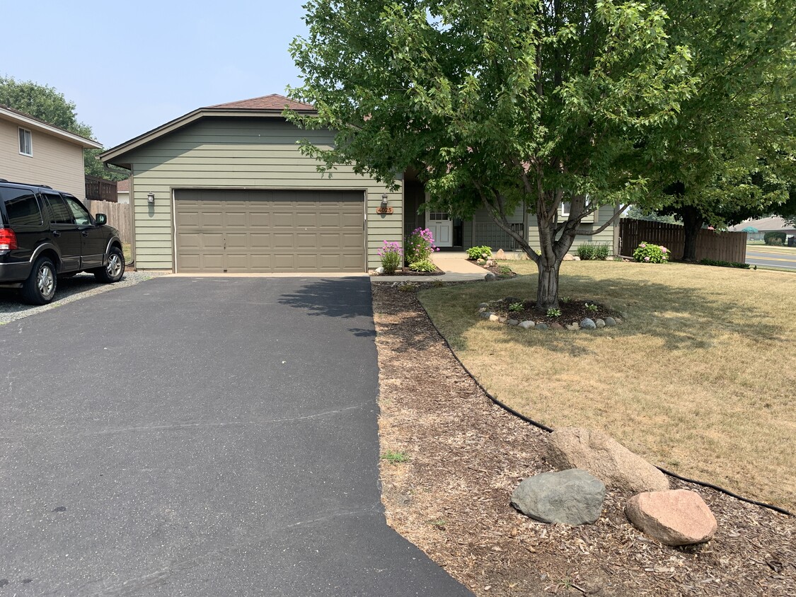 Foto principal - 4025 151st St W