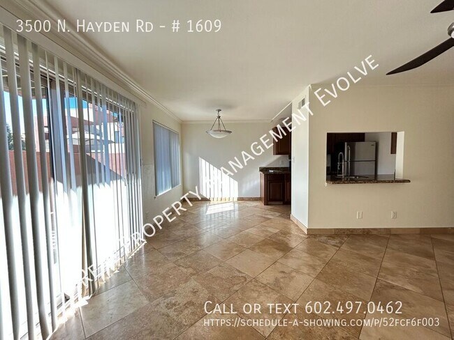 Foto del edificio - COME TOUR TODAY!