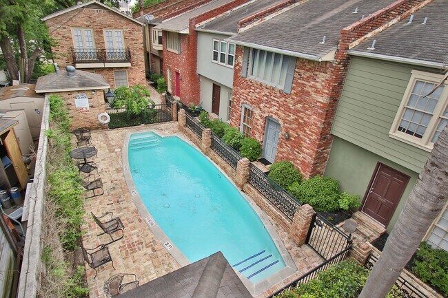 Foto del edificio - 1731 Commonwealth St