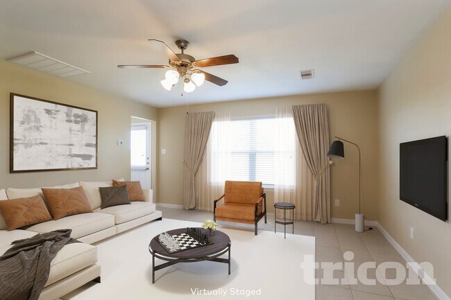 Foto del edificio - 656 Totem Trail Dr