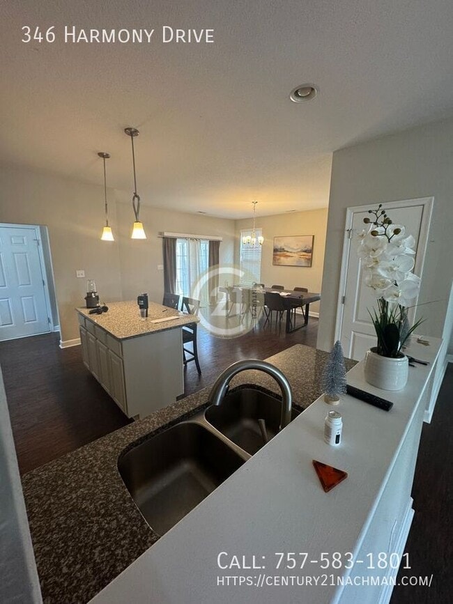 Building Photo - 346 Harmony Dr