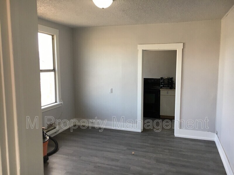 421 S Mission St Unit 4, Wenatchee, WA 98801 Condo for Rent in