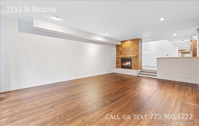 Foto del edificio - 1213 W Roscoe St