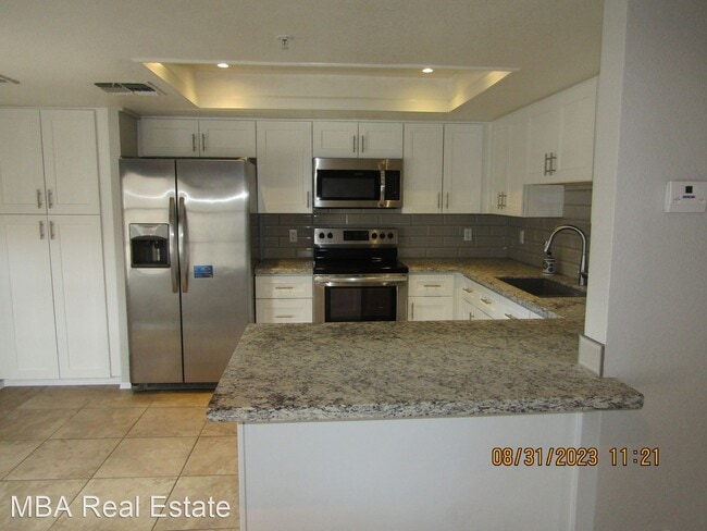 Foto del edificio - 2 br, 2 bath House - 9342 E Purdue Ave #230