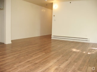 Building Photo - 641 S Woodward St