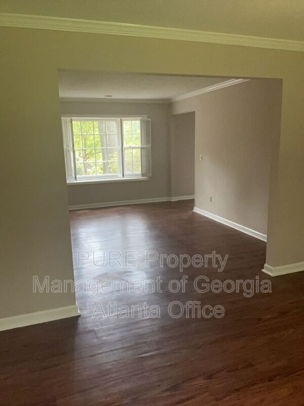 Building Photo - 1386 Stonehenge Ct