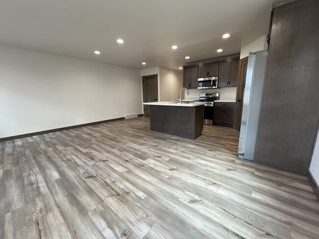 Foto del edificio - 213 Kamps St