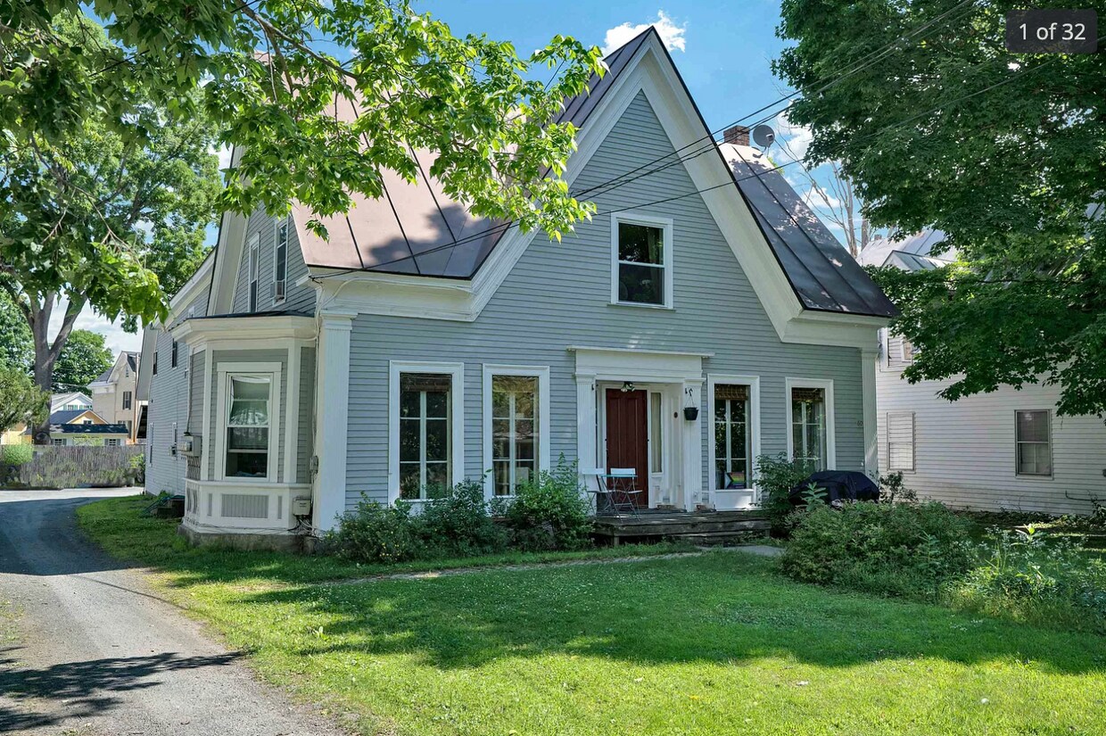 Primary Photo - 60 State St