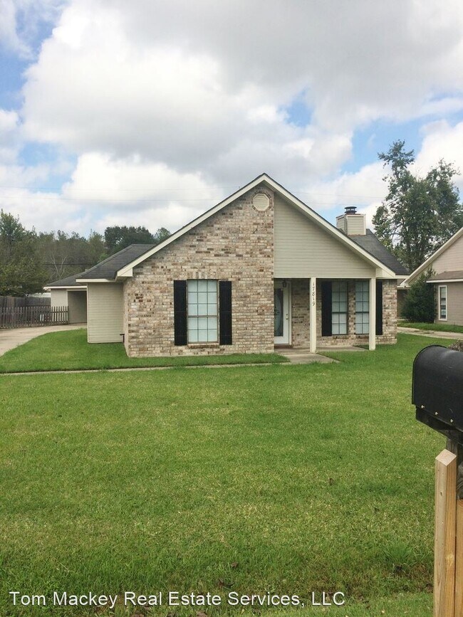 Foto del edificio - 3 br, 2 bath House - 17819 SUGAR MILL AVE.