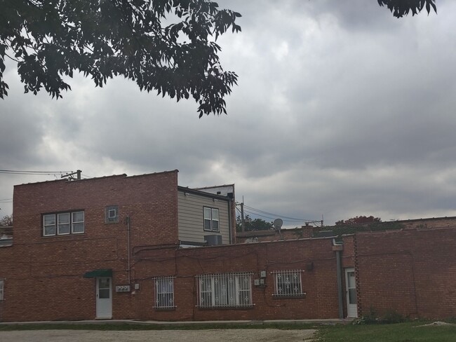Foto del edificio - 4109 W 63rd St