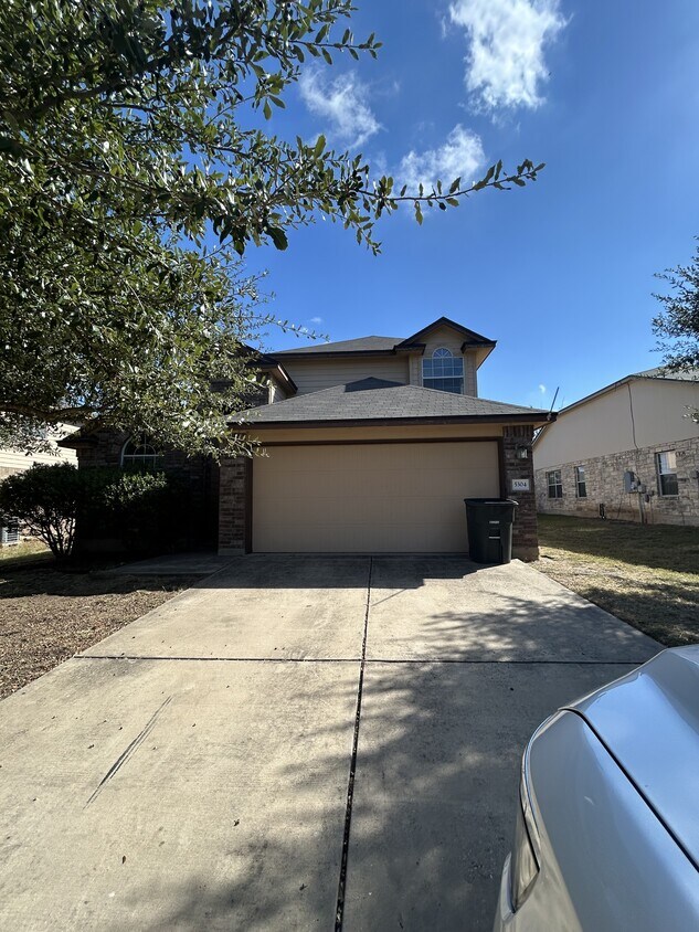 Primary Photo - 5304 Willamette Ln