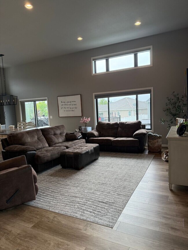 Foto del edificio - 5257 8th Ct W