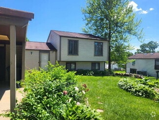 Building Photo - 6634 Dovecote Dr