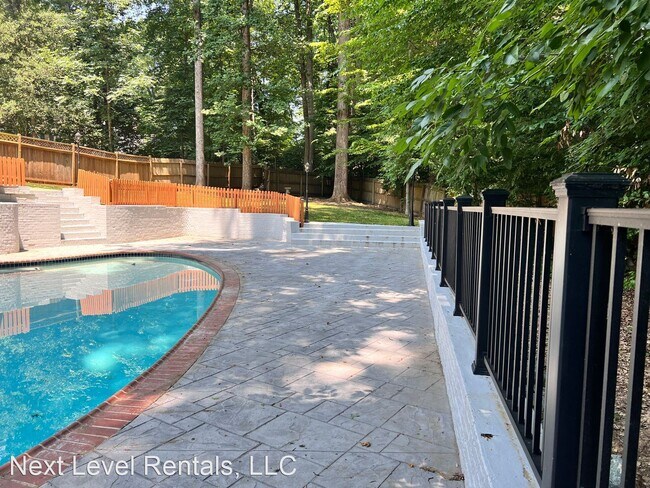 Building Photo - 5 br, 4.5 bath House - 9309 Langford Ct