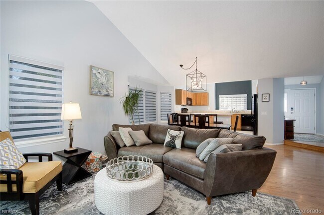 Foto del edificio - 4 br, 3 bath House - 10548 Kipling Place