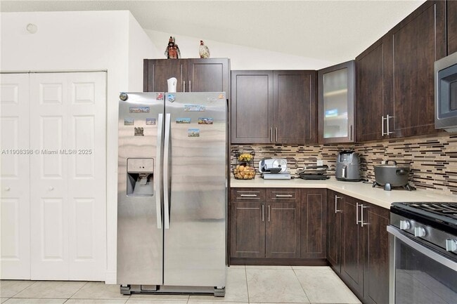 Foto del edificio - 11037 SW 152nd Ct