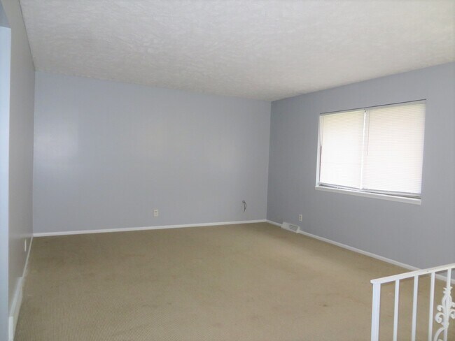 Building Photo - 2523 Virginia St