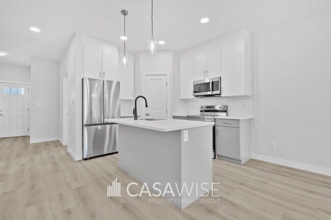 Photo du bâtiment - 10248-10157 157 St NW