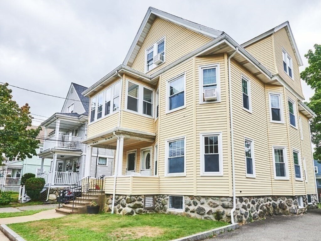 Primary Photo - 139-141 Alder St
