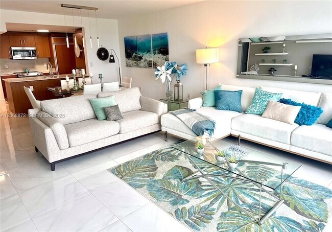 Building Photo - 10275 Collins Ave