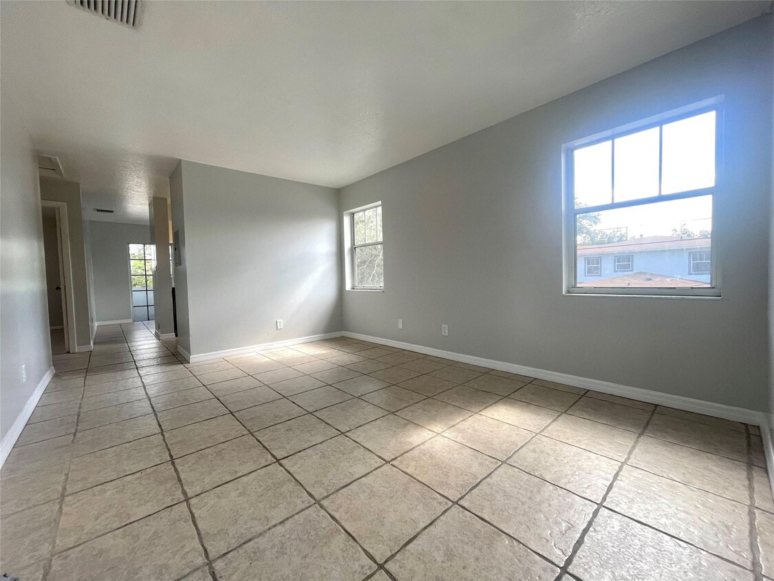 Foto principal - 200 SW 11th Ave