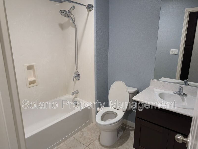 Foto del edificio - 2732 Soho Ln