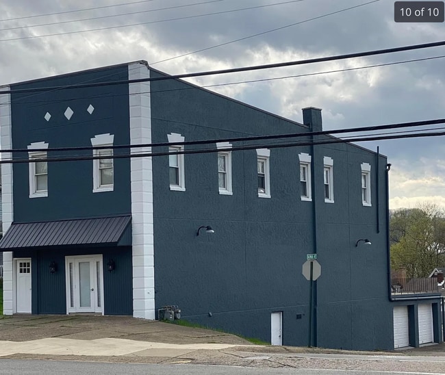 Photo - 229 State St Apartment