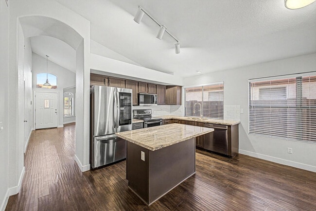 Building Photo - 4309 E Abraham Ln