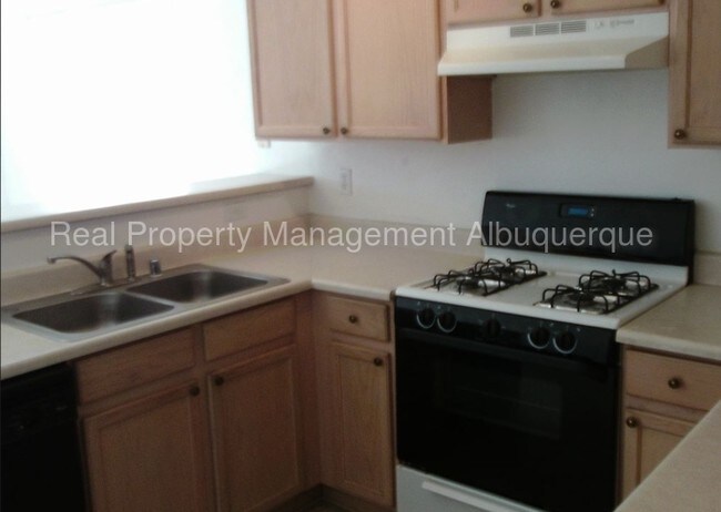 Foto del edificio - 10000 Rawhide Ave SW