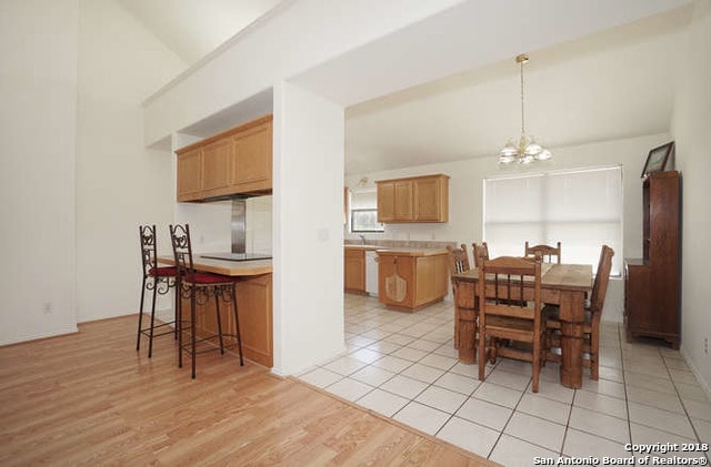 Building Photo - 525 River Ranch Dr