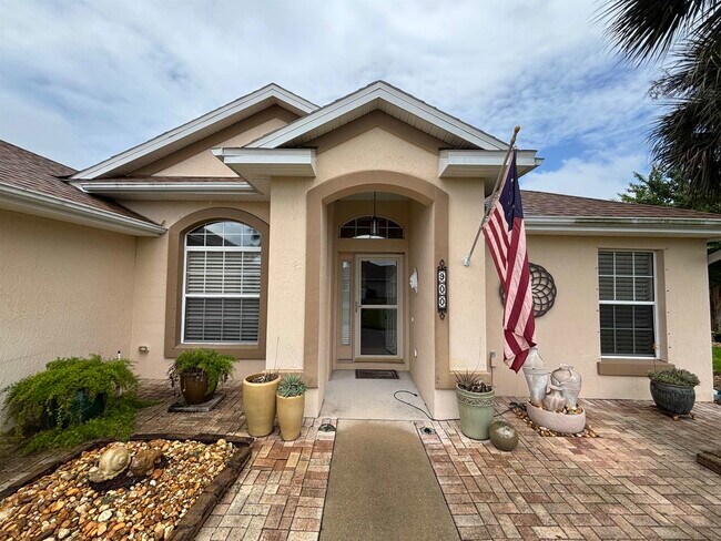 Foto del edificio - 900 Windward Way