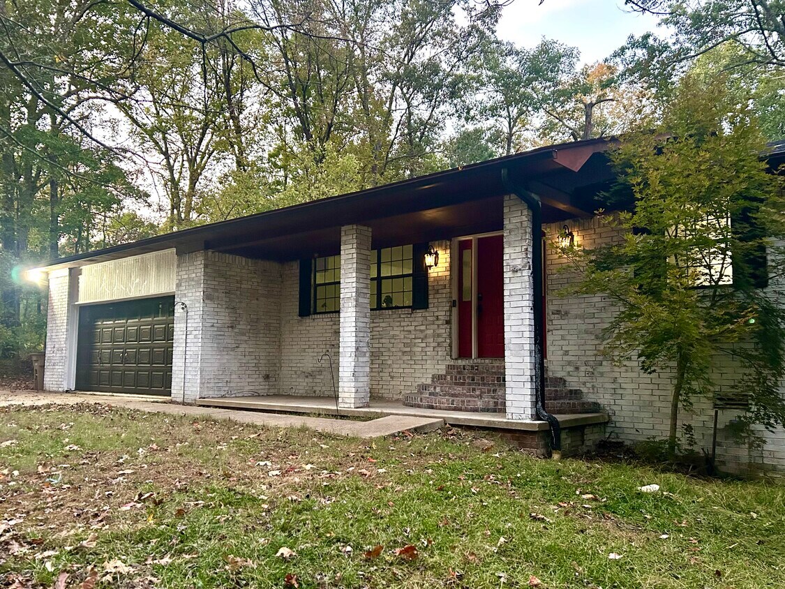 Foto principal - 7104 Foxrun East End Dr