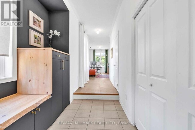 Building Photo - 18 John Greene Ln