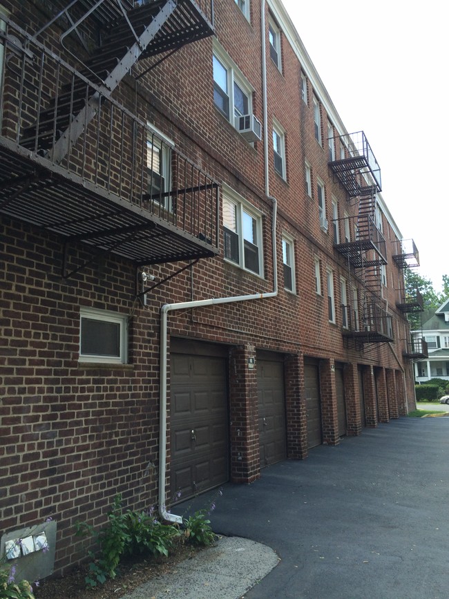 Foto del edificio - Shepard Circle Apartments