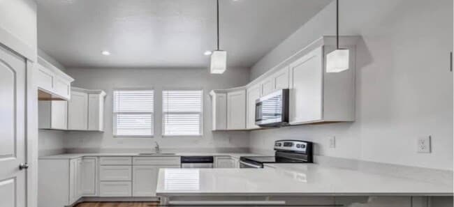 Foto del edificio - 4413 Monument Peak Dr