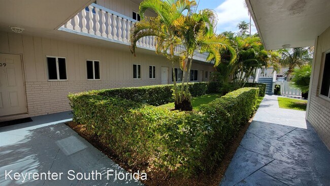 Building Photo - 1 br, 1 bath House - 199 E McNab Rd Apt 108