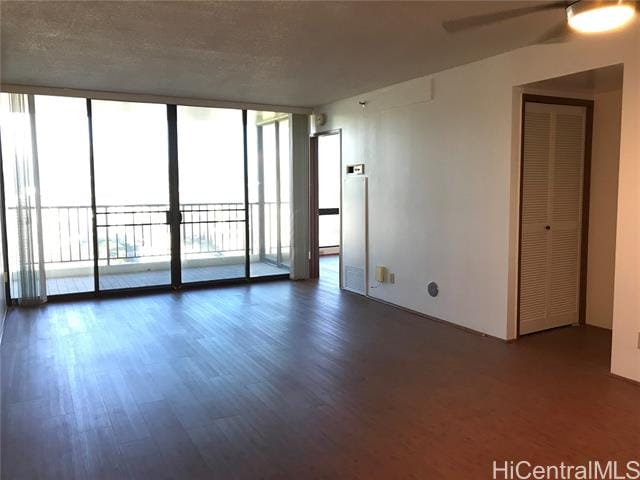 Foto del edificio - 990 Ala Nanala St