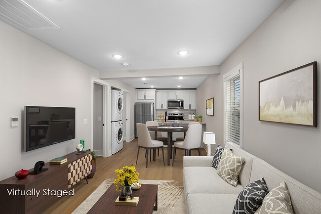 Building Photo - 415 11th St NW