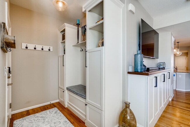 Foyer - 10218 Ridgegate Cir