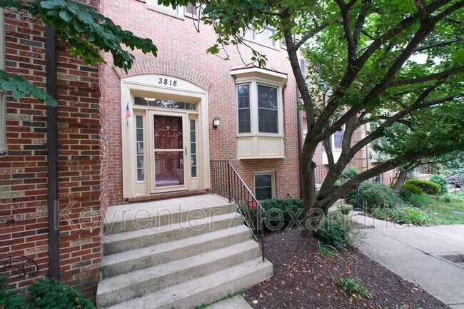 Foto del edificio - 3818 Vermont Ct