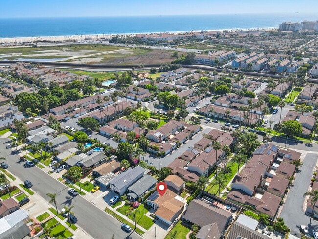 Foto del edificio - 21241 Cupar Ln